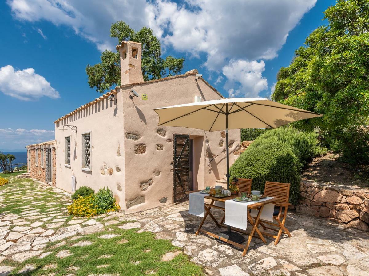 Angolo Di Paradiso Sul Mare Geremeas Exterior photo