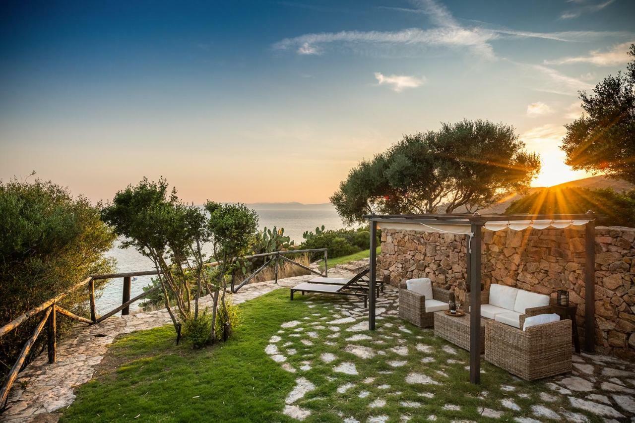 Angolo Di Paradiso Sul Mare Geremeas Exterior photo
